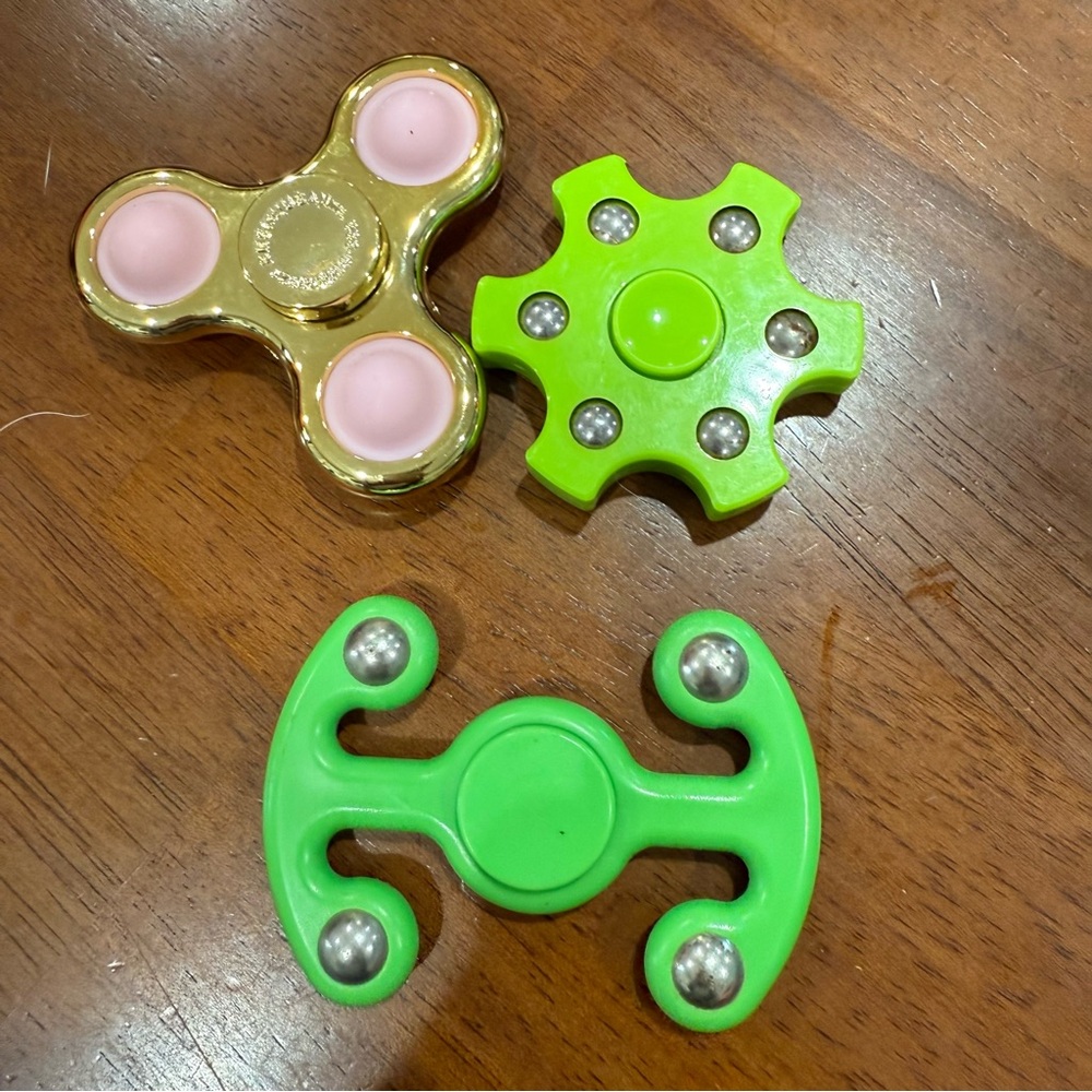 Green and Gold Fidget Spinner Set